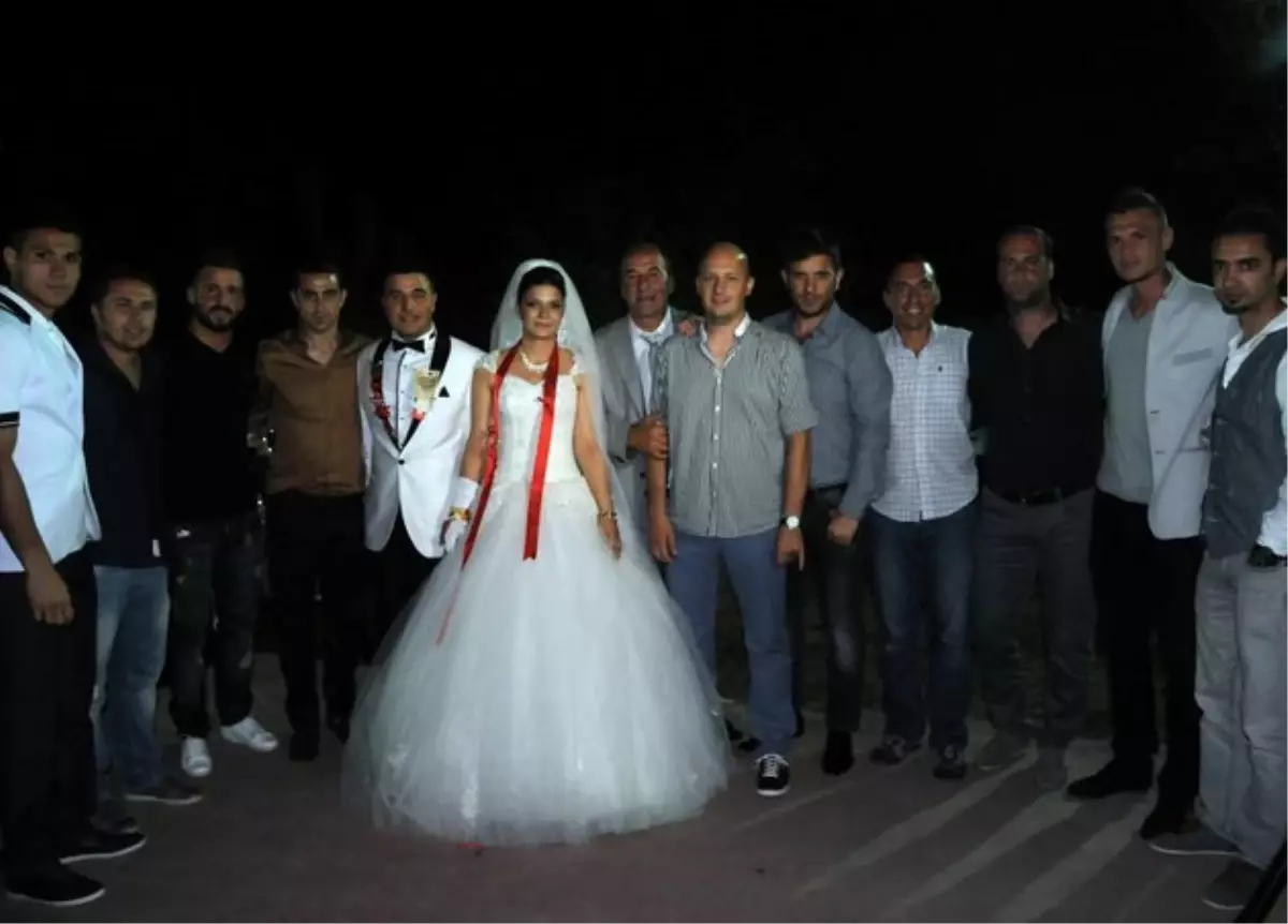 Eyüp Hasanoğlu\'nun Mutlu Günü