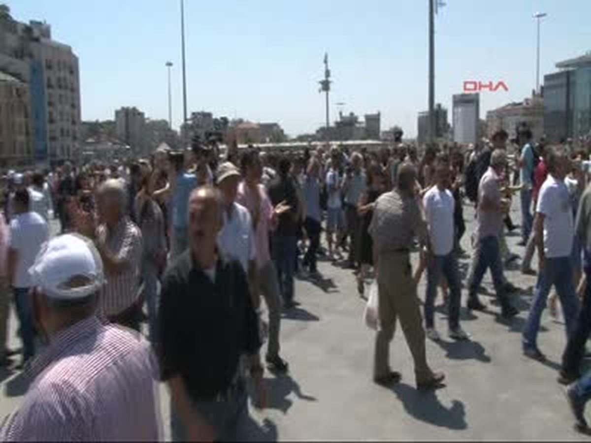 Gezi Parkı Vatandaşa Açıldı