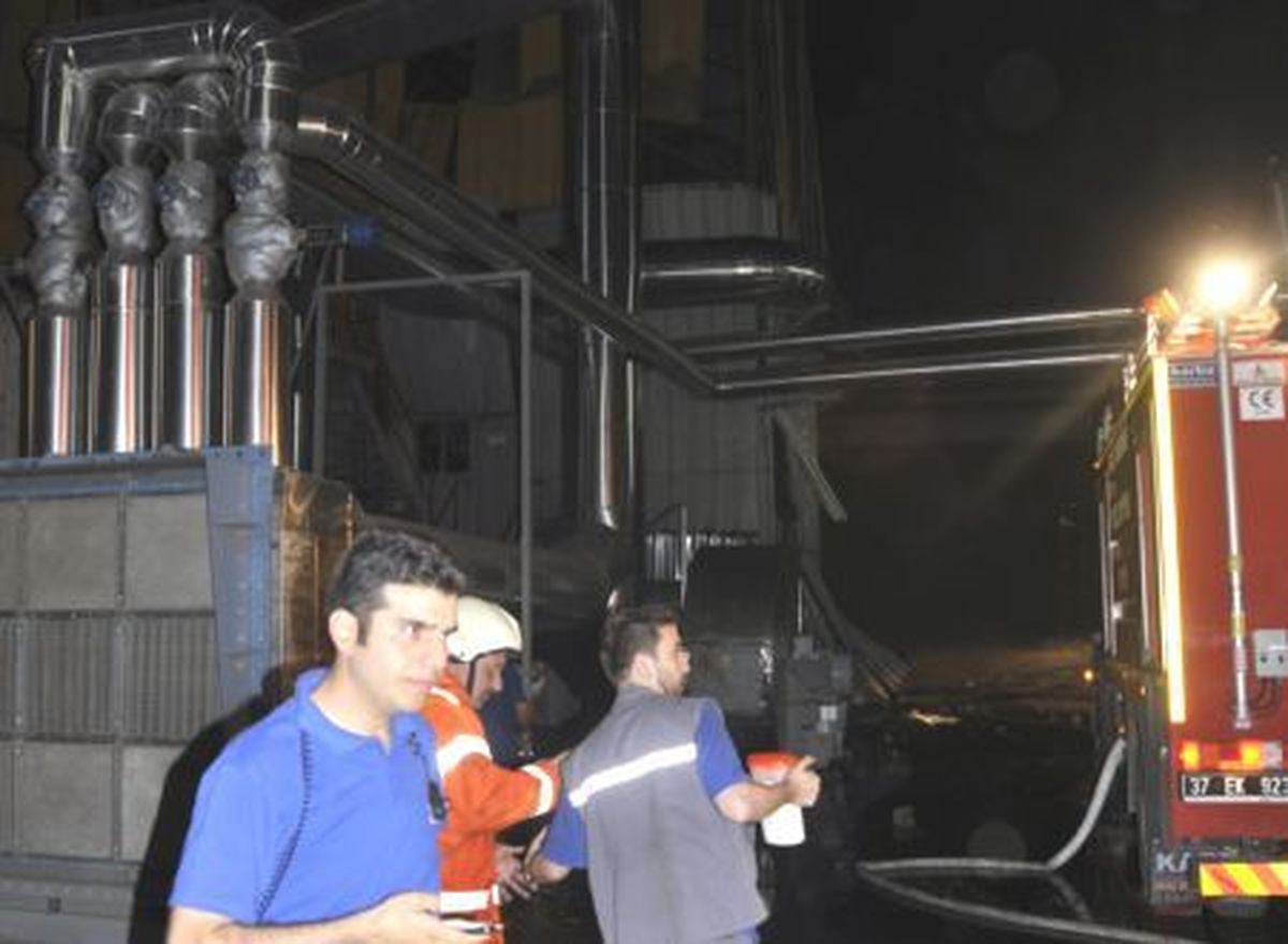 Kastamonu\'da Sunta Fabrikasında Patlama: 1 Yaralı