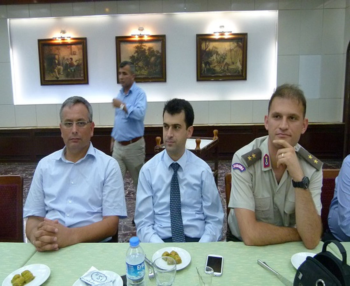 Kaymakamlıktan Turpçu Onuruna Yemek