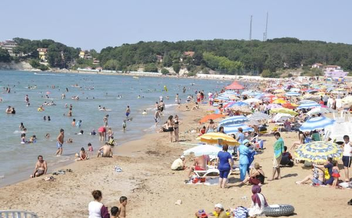 Kocaeli\'nin Karadeniz Sahilleri Dolup Taştı