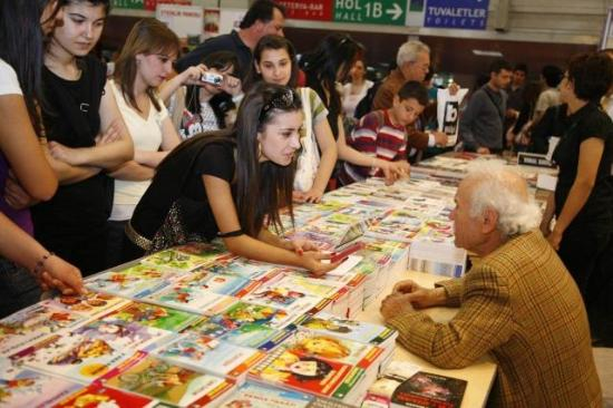 Kültür A.Ş. Yayınları Beyazıt Türkiye Kitap ve Kültür Fuarı\'nda
