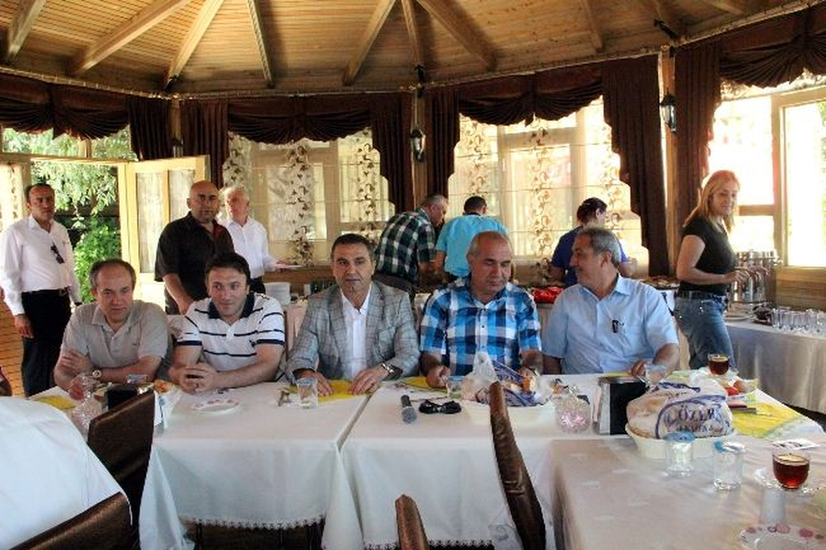 Milletvekili Turan, Dernek Başkanlarıyla Bir Araya Geldi