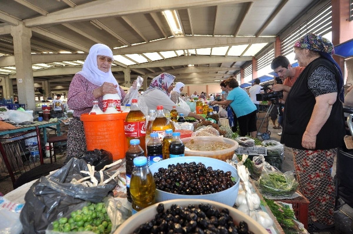 Pazarda Ramazan Bereketi