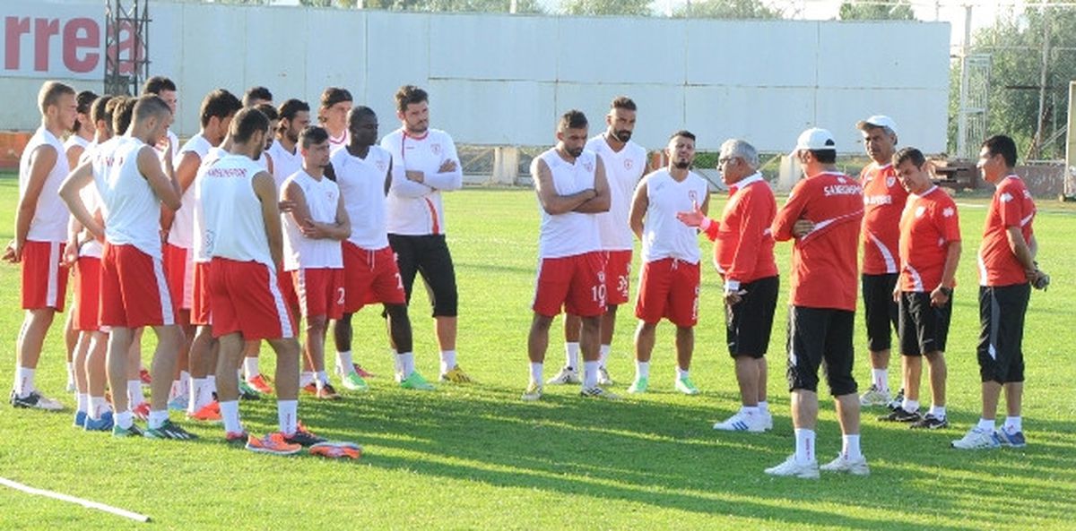 Samsunspor Günü Çift İdmanla Tamamladı