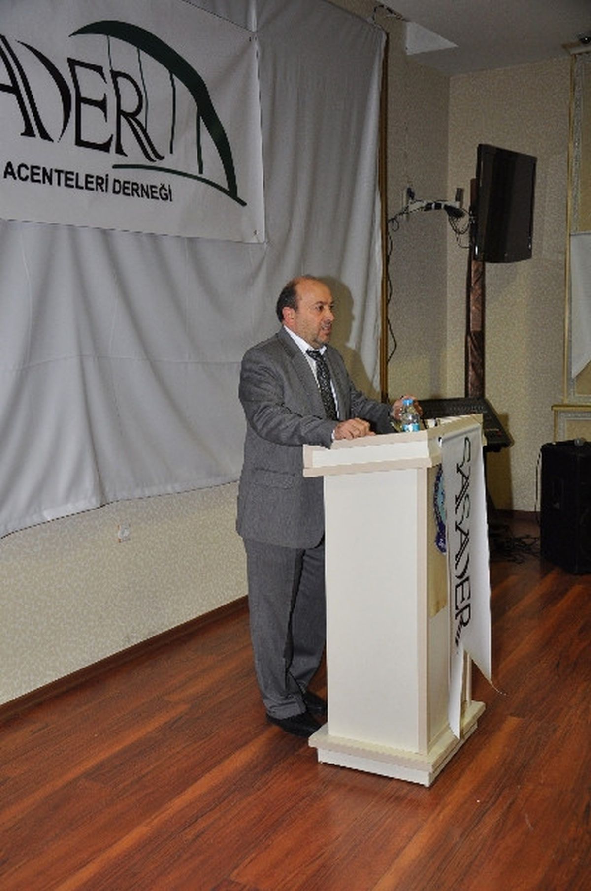 Sasader Sigorta Poliçesini Yeniletecek Vatandaşları Uyardı