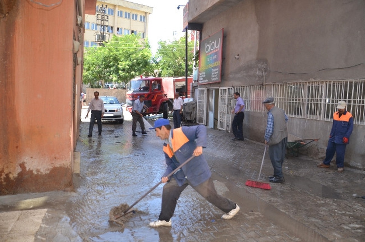 Şırnak Belediyesi\'nden Temizlik Çalışması