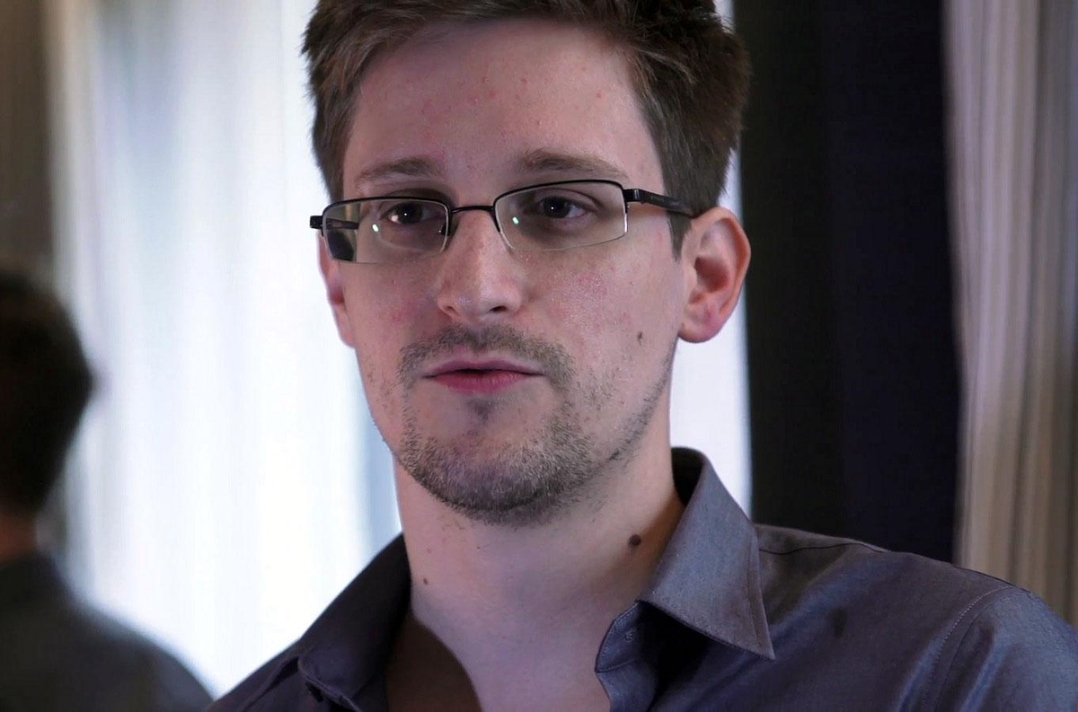 Snowden: "Abd Hükümeti, Düşmanlarına Yardım Ettiğimi Söyleyecektir"