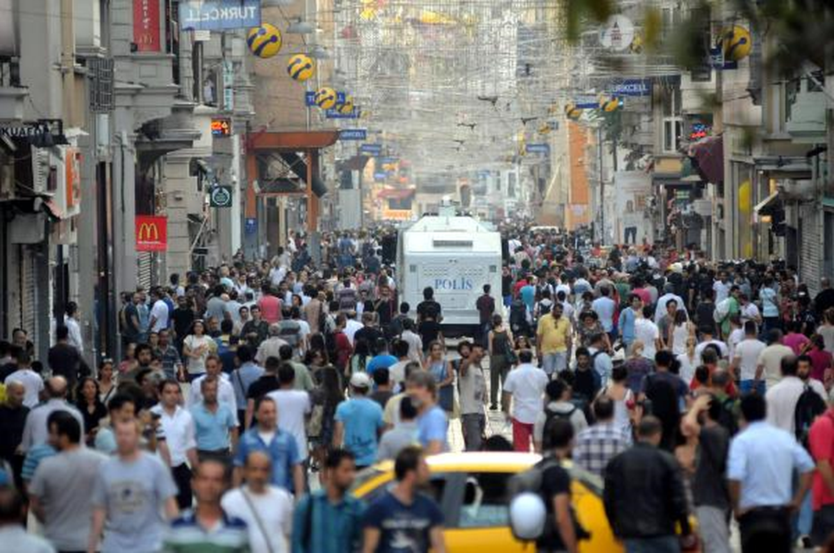 Taksim\'de Polis Ablukası