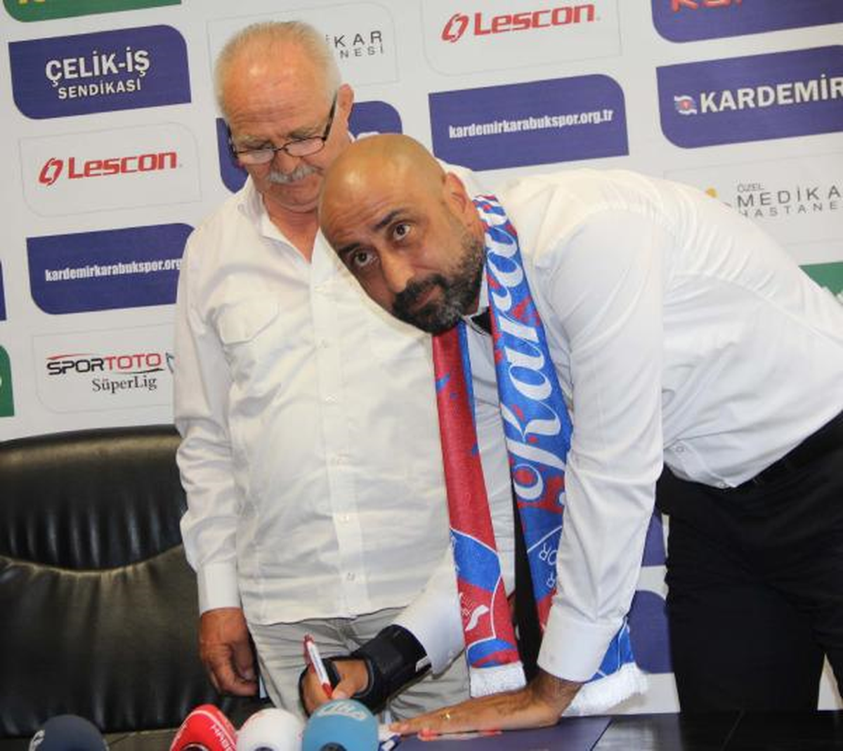 Karabükspor\'un Yeni Teknik Direktörü \'Kafkas\' Oldu