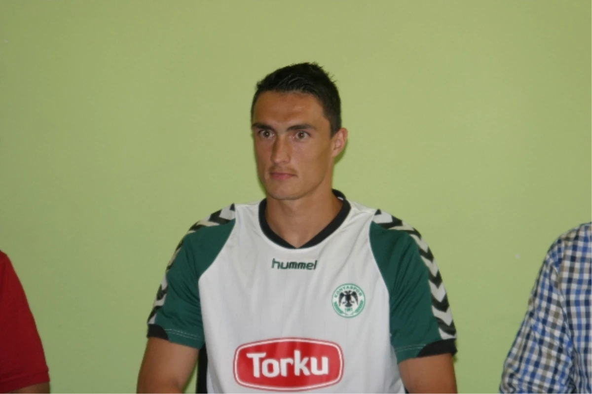 Torku Konyaspor\'a Hırvat Defans Oyuncusu