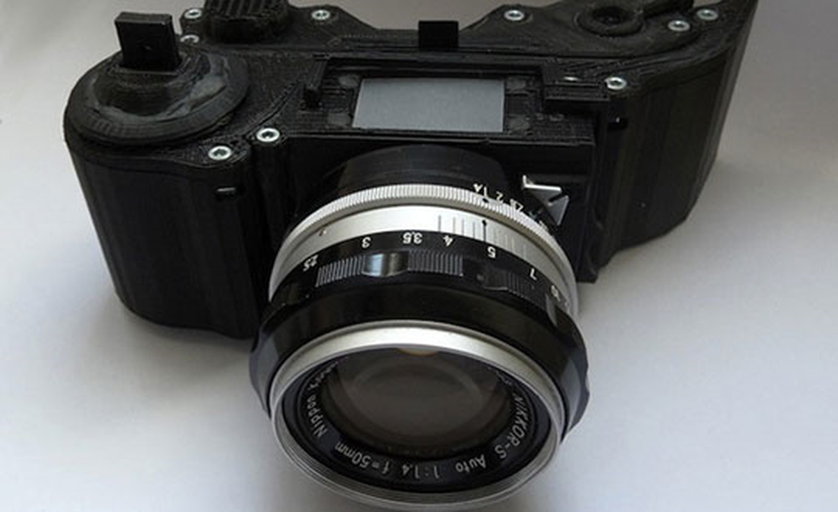 Üç Boyutlu Yazıcıyla Fotoğraf Makinesi Üretti