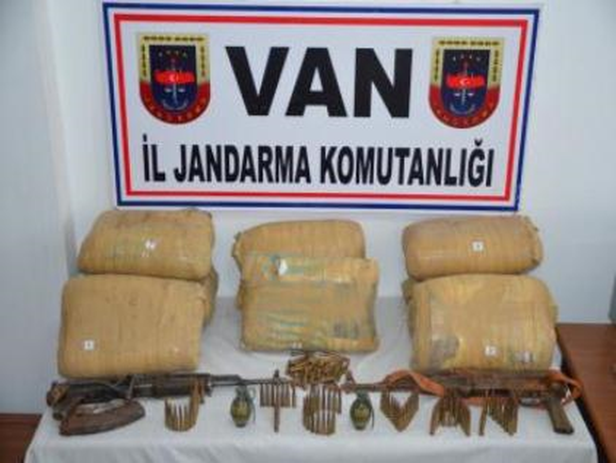 Van\'da Uyuşturucu ve Silah Operasyonu