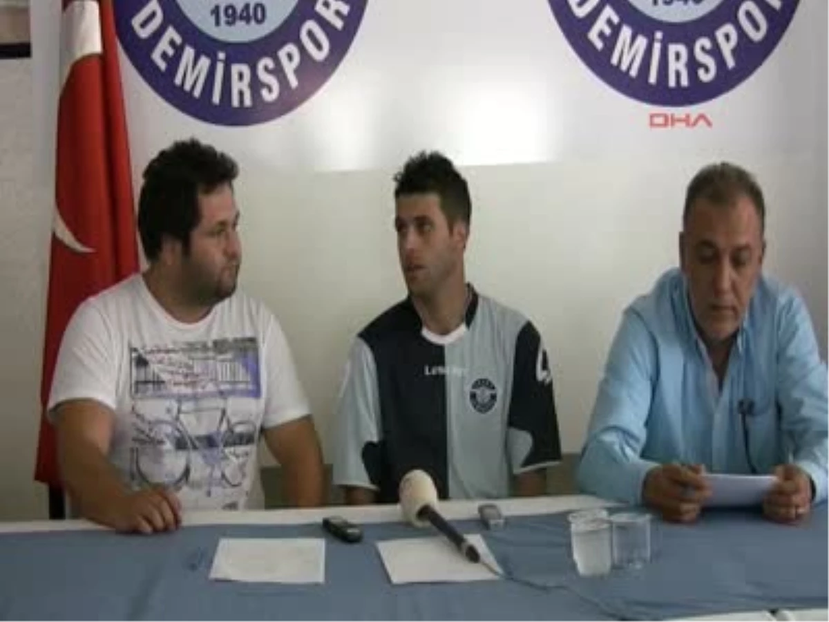 Adana Demirspor, Brezilyalı Junınho ile 3 Yıllık Sözleşme İmzaladı