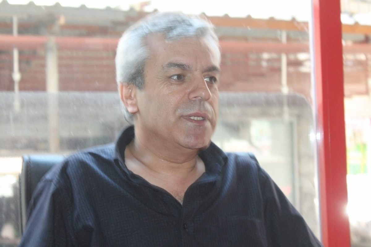Ahmet Tekkuş Üçüncü Albümünü Çıkardı