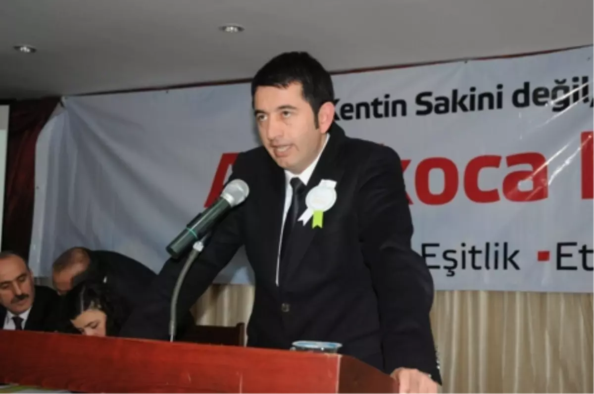 AK Parti Yönetiminden İstifa Eden Mustafa Okutan;