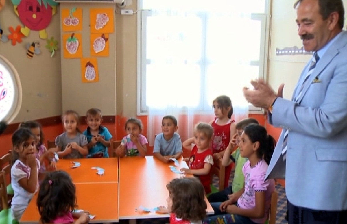 Akdeniz Belediyesi Mahallelerde Kreş Açtı
