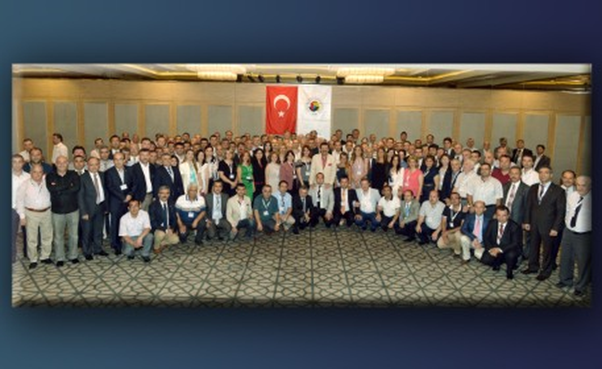 "Bizim En Büyük Siyasetimiz Ekonomi Siyasetidir"
