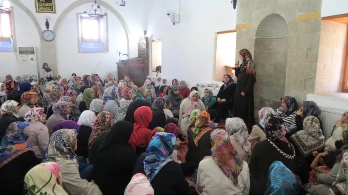 Camide Kadınlara Konferans