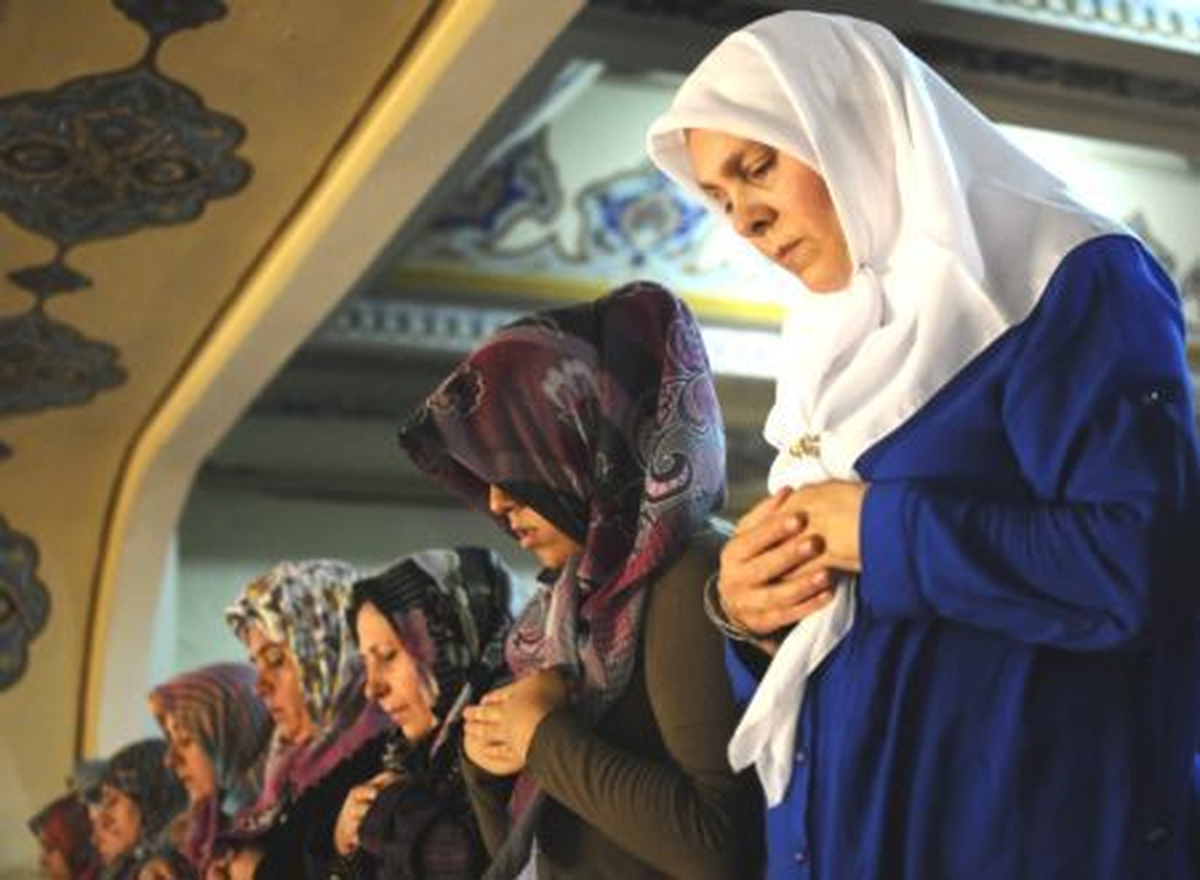 Ege\'de İlk Teravih Namazı