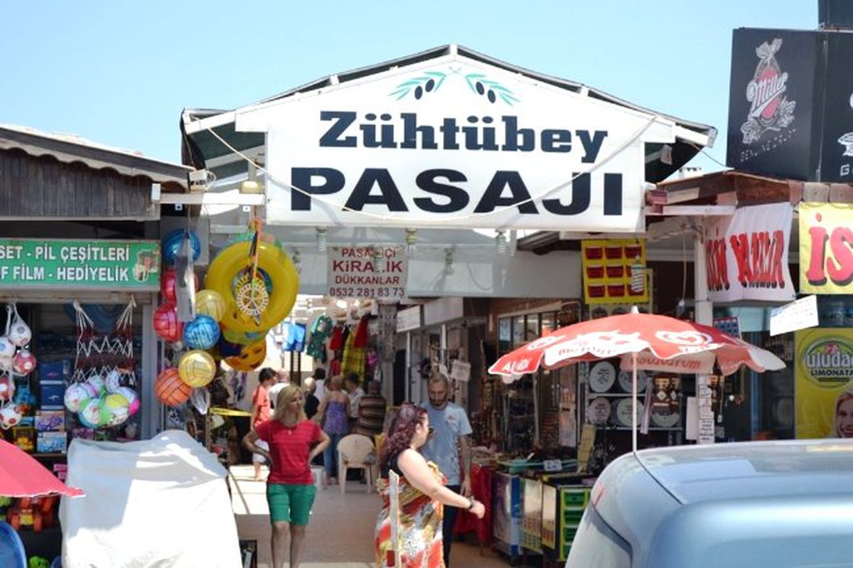 Emekli Öğretmen İşyerinde Ölü Bulundu