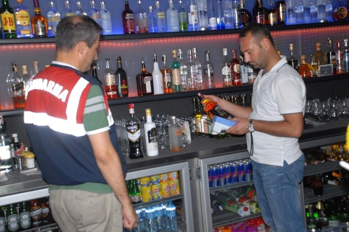 Fethiye\'de Bar ve Diskolara Gece Yarısı Operasyonu