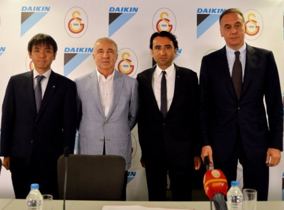 Galatasaray ile Daıkın Türkiye\'nin Sponsorluk Anlaşması Yenilendi