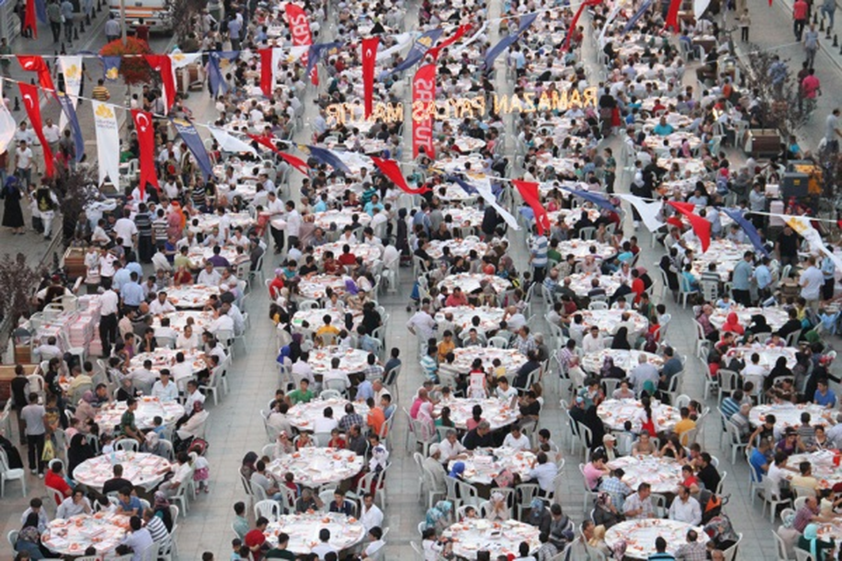 İftar Sofralarımıza Davetlisiniz