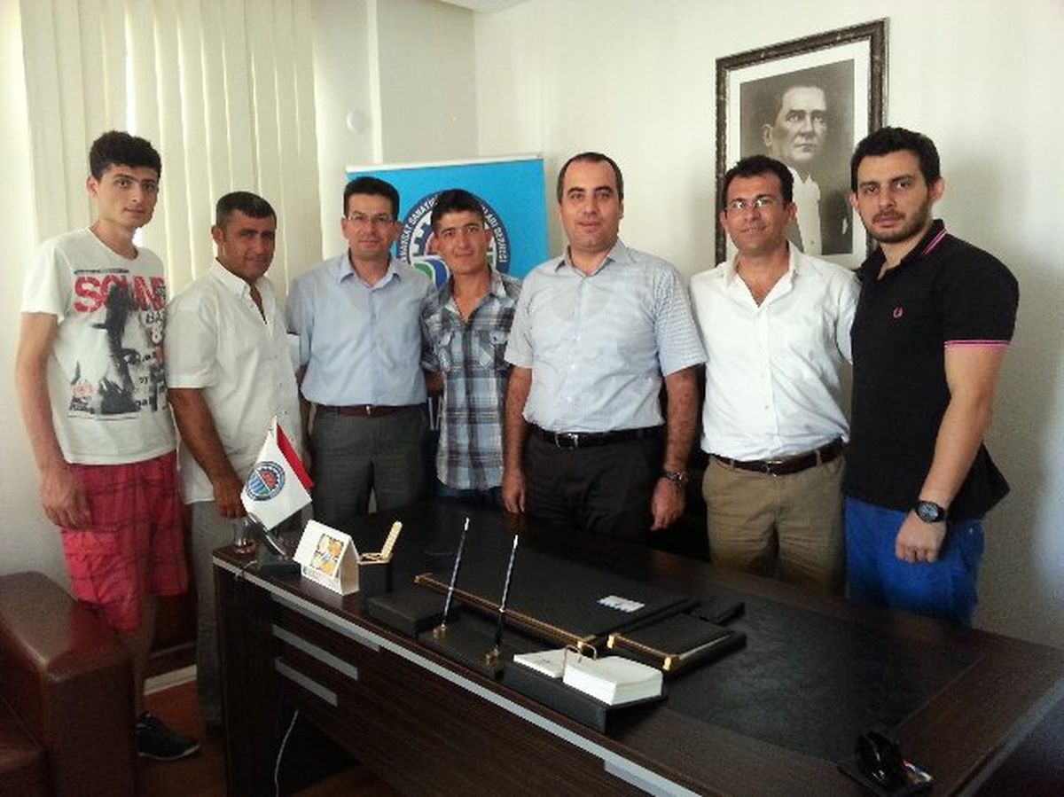 İşitme Engelliler Kulübü\'nden Masiad Başkanı Akar\'a Ziyaret