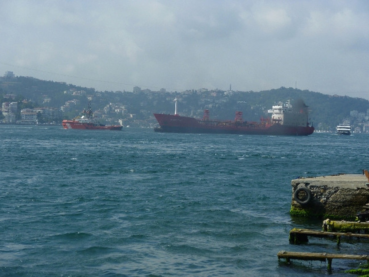 İstanbul Boğazı\'nda Facia Ucuz Atlatıldı