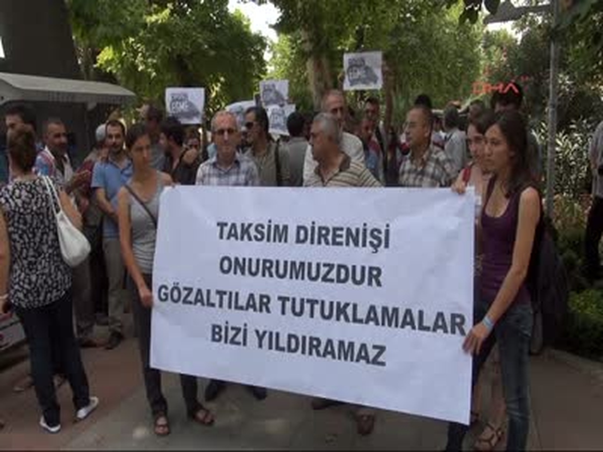 İzmit\'te \'Gezi Parkı Operasyonu\'