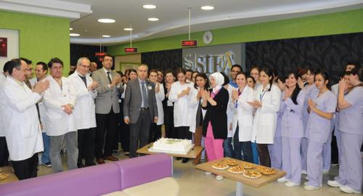 Karşıyaka'da Birinci Yıl Mutluluğu