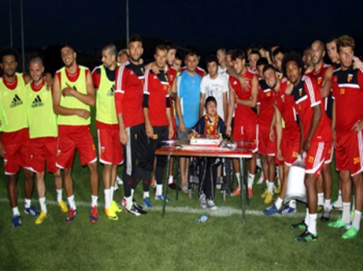 Kayserispor\'a 47. Yıl Dönümü Sürprizi