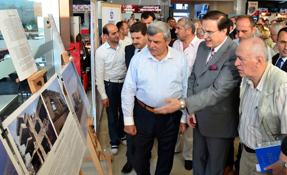 Kocaeli\'de "Mostar Fotoğraf Sergisi" Açıldı