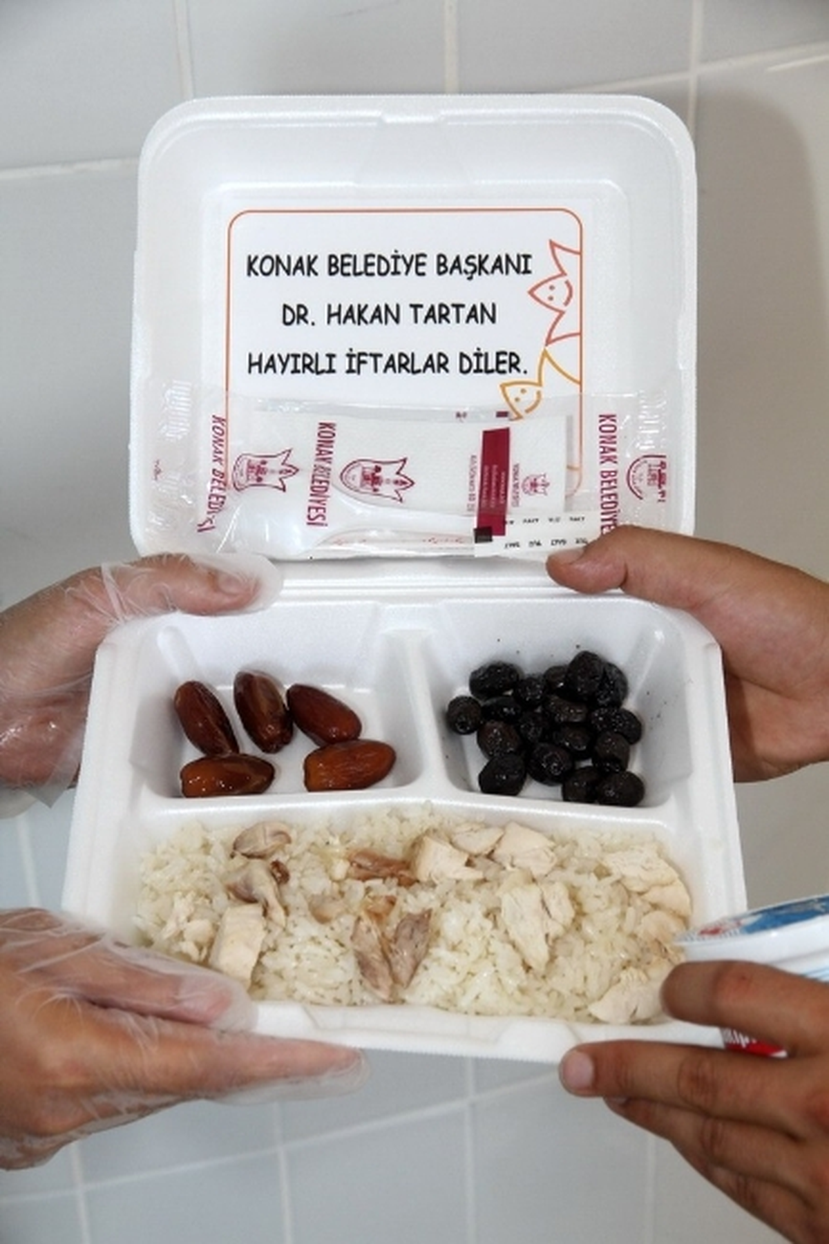 \'Bir Sofra da Sen Kur\' Kampanyası Devam Ediyor
