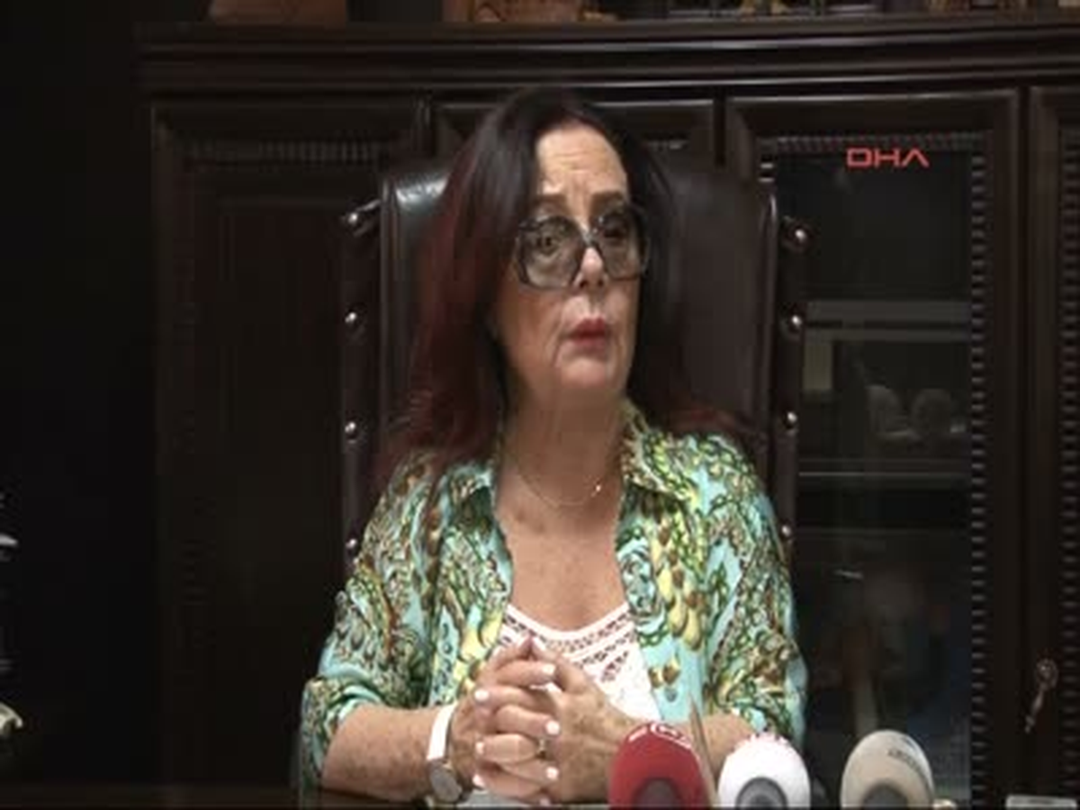 Müslüm Gürses'in Eşi Muhterem Nur: İnsanları Kullandılarsa Dava Açacağım