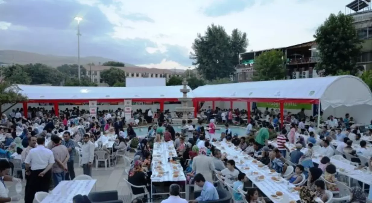 Ramazanda İlk İftar