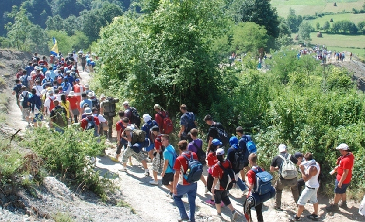 Srebrenitsa\'da "Ölüm Yürüyüşü" Başladı