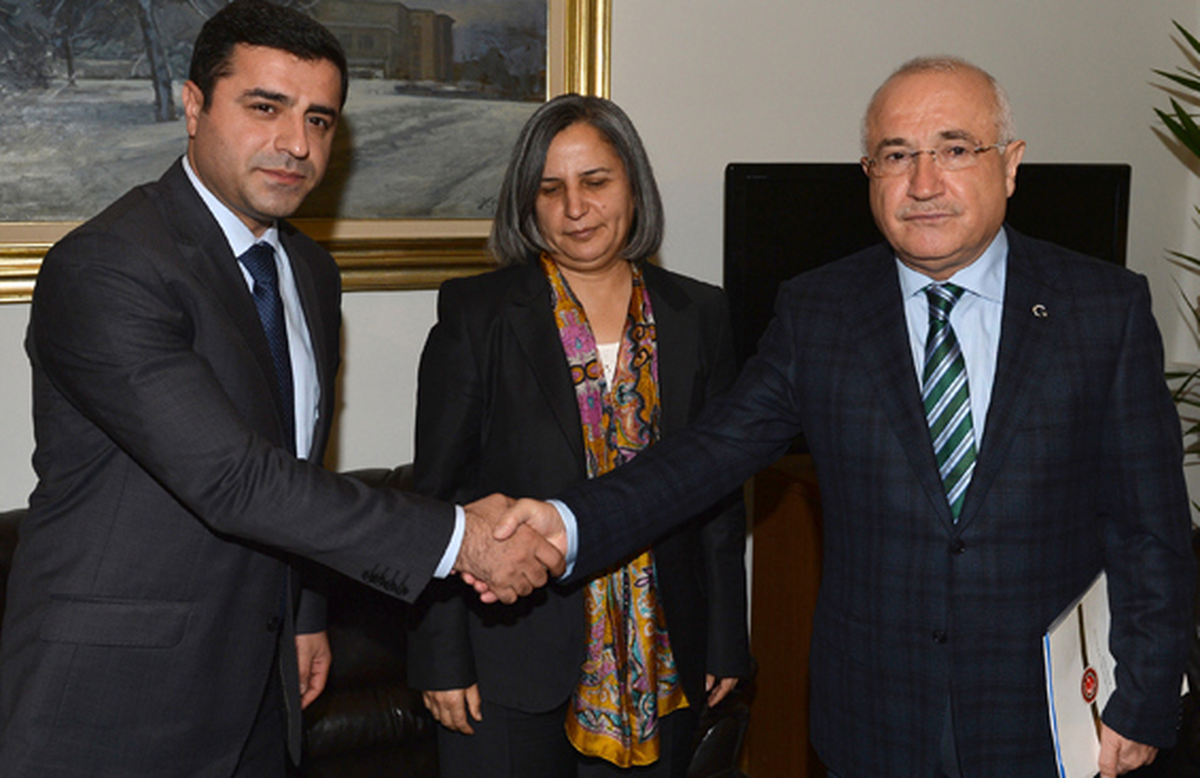 TBMM Başkanı Çiçek, BDP ile Görüşüyor