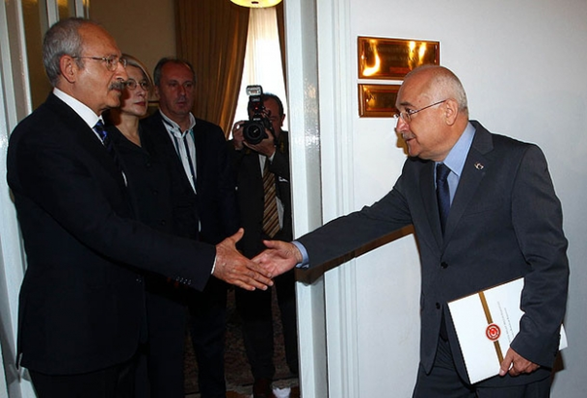 TBMM Başkanı Çiçek, CHP Genel Başkanı Kılıçdaroğlu\'nu Ziyaret Etti