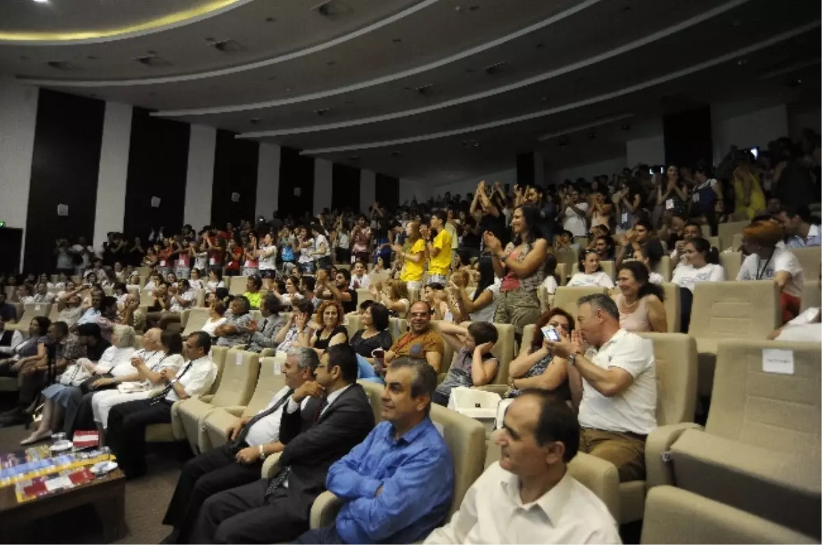 Türkiye\'nin Koroları Çanakkale\'de Buluştu