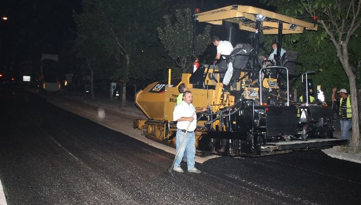 Asfalt Çalışması Geceye Alındı