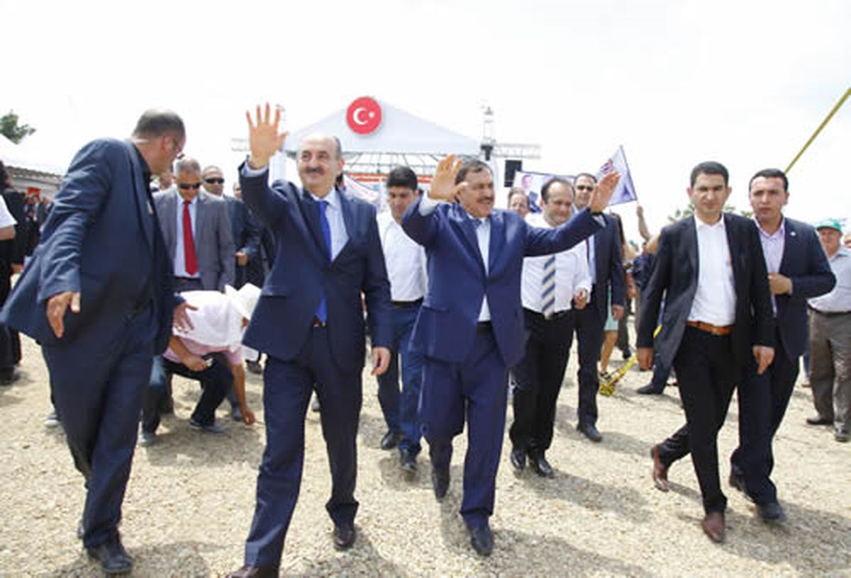 Bakanı Eroğlu ile Bakanı Müezzinoğlu Uzunköprü\'de