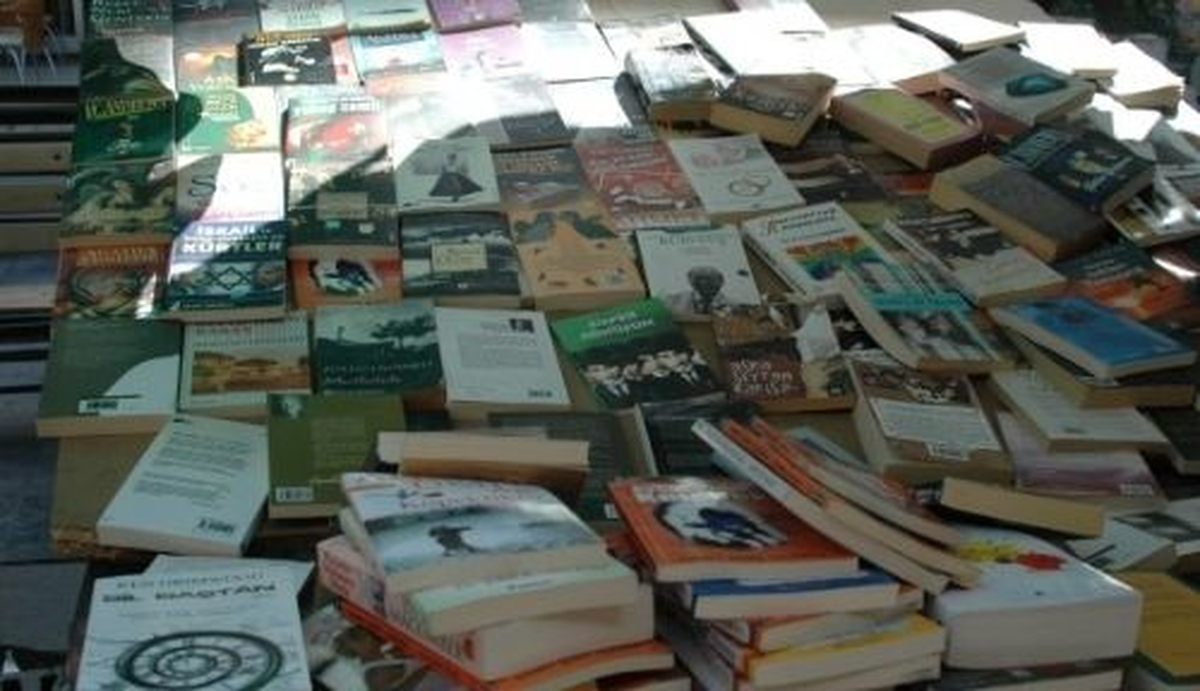 Başkentte "Korsan" Kitap Operasyonu