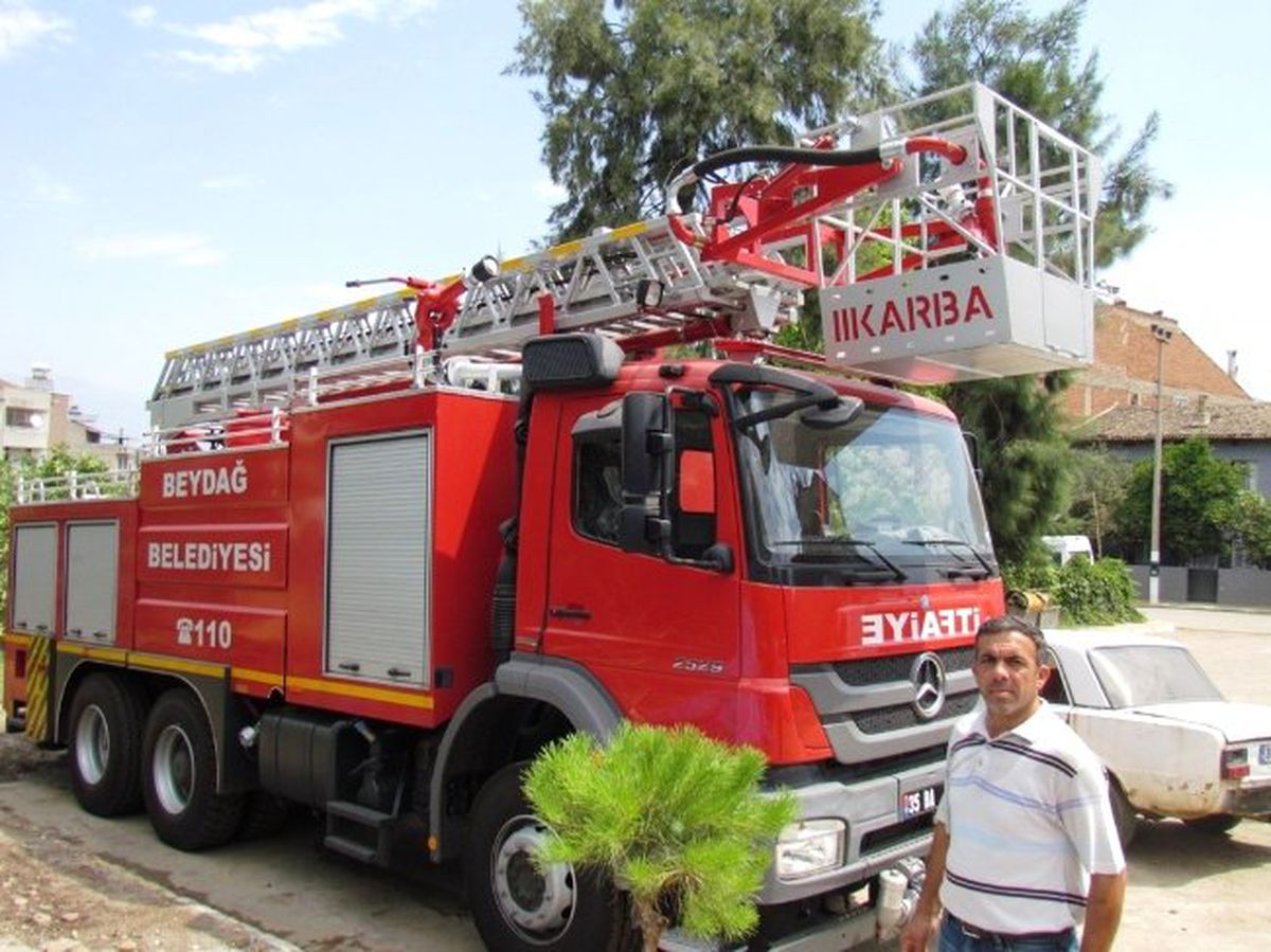 Beydağ Belediyesi\'ne 18 Metre Merdivenli İtfaiye Aracı