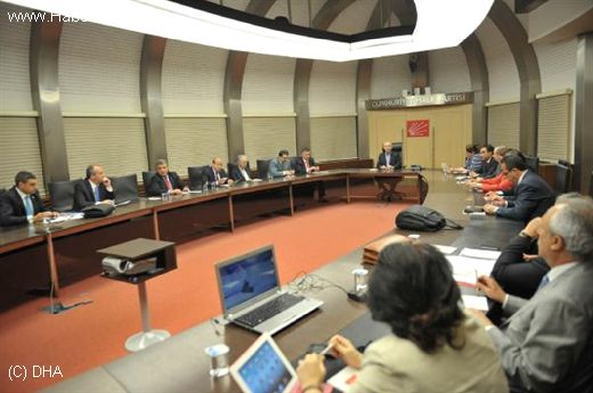 CHP Myk, Kılıçdaroğlu Başkanlığında Toplandı