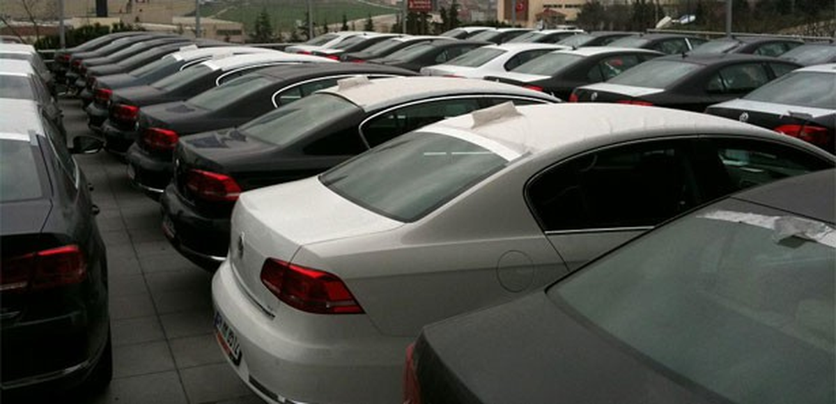 Çin\'de Altı Ayda 11 Milyona Yakın Araç Satıldı