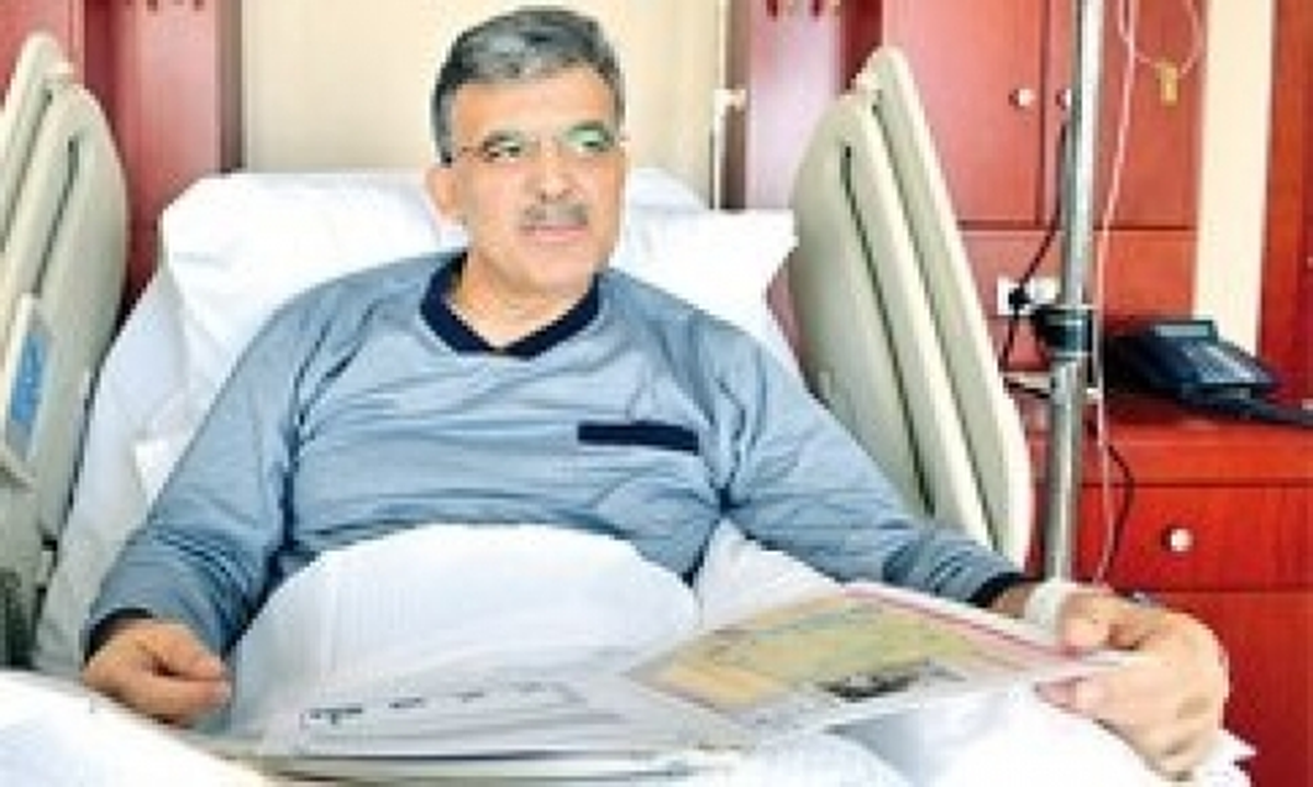 Cumhurbaşkanı Gül Kulağından Ameliyat Oldu