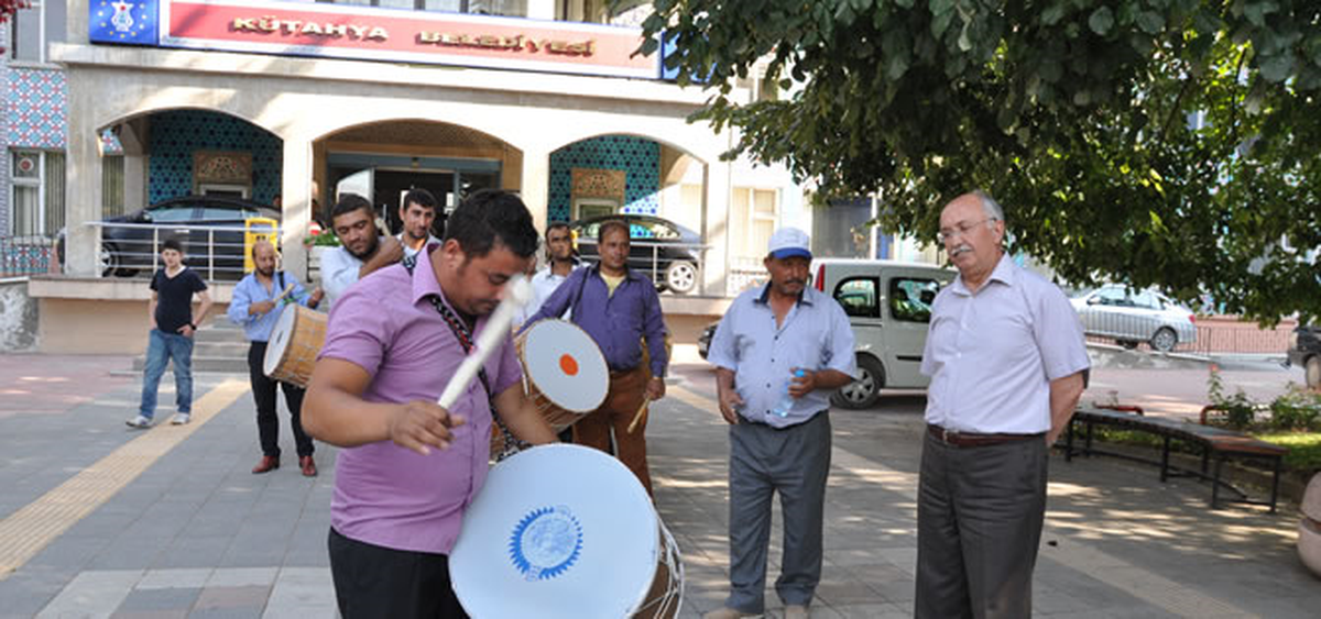 Davulun Sesi Ramazan Ayının Geldiğini Müjdeliyor