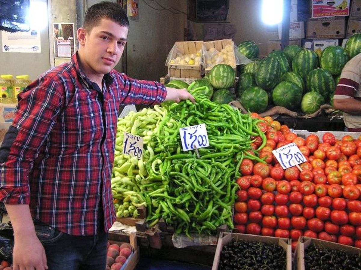 Domates ve Biber Fiyatı El Yakıyor